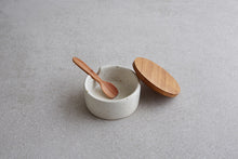 Load image into Gallery viewer, Ceramic Salt Dish
