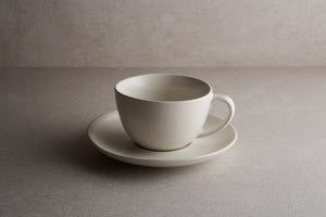 Classic Teacup w Saucer