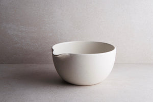 Ceramic Bowl w Spout